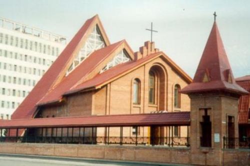 CathedralofTransfigurationNovosibirsk.jpg