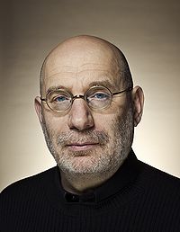 Boris Akunin 2012.jpg