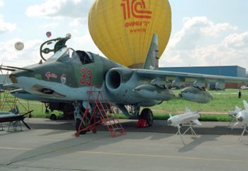 Су-25см, на МАКС 2001